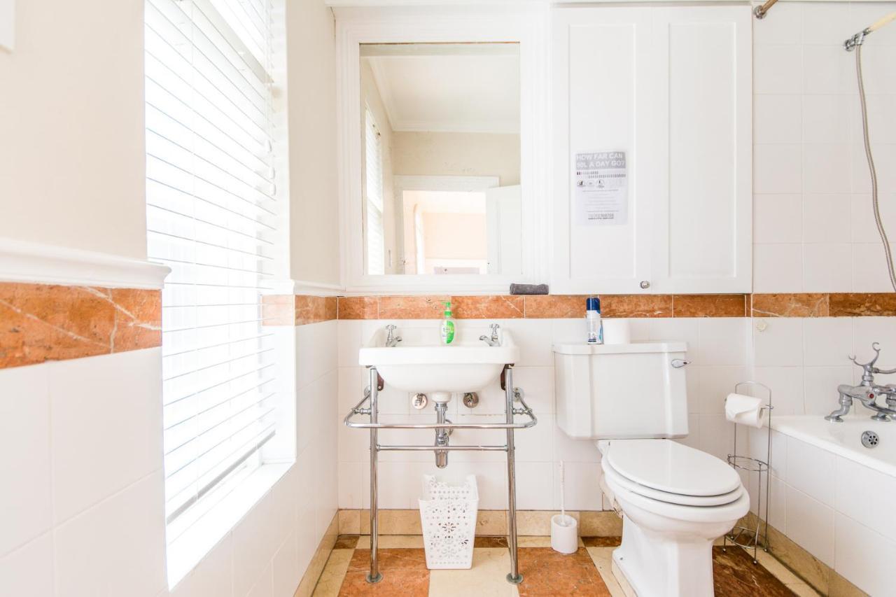 Fintimara Beach House Muizenberg Eksteriør billede